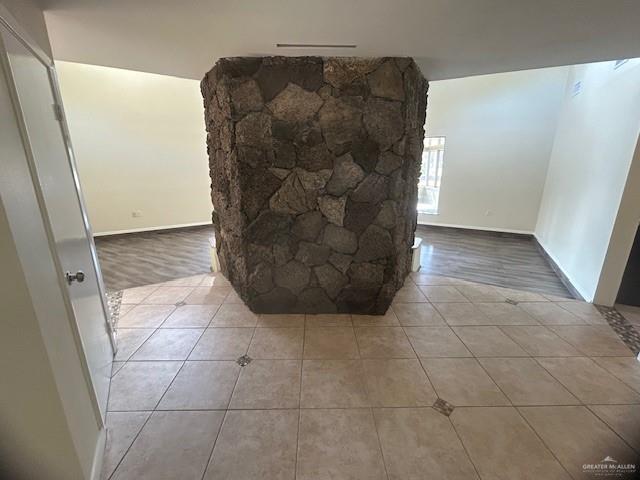 Photo 2 of 1416 Grovewood Avenue