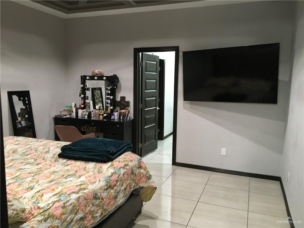 Photo 8 of 3128 Arroyo Avenue