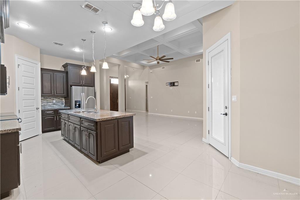 Photo 9 of 5120 Kendlewood Avenue