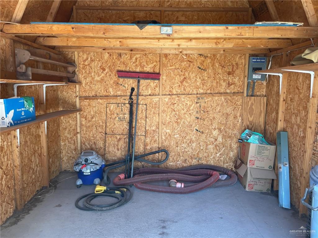 Photo 6 of 2524 Bobolink Circle
