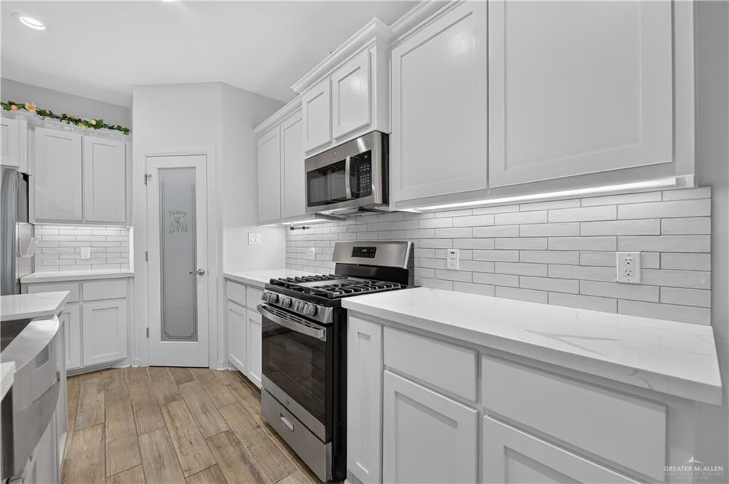 Photo 7 of 14451 Chalk Ridge Drive
