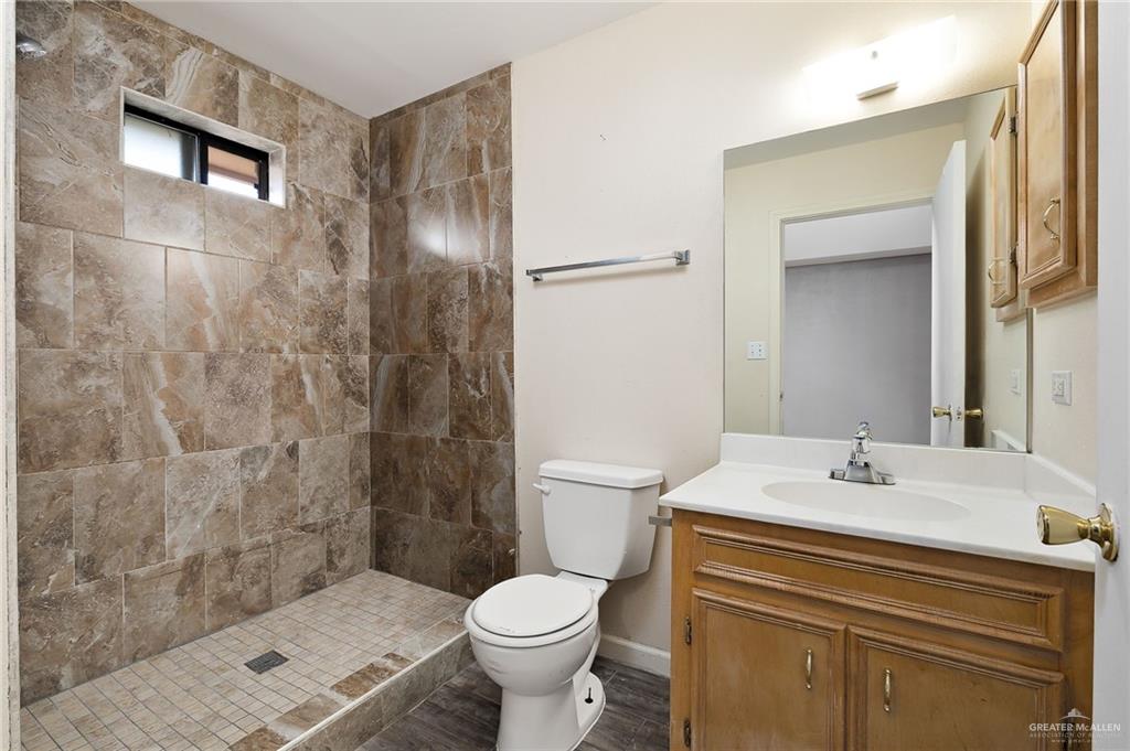 Photo 8 of 5033 Ibis Avenue