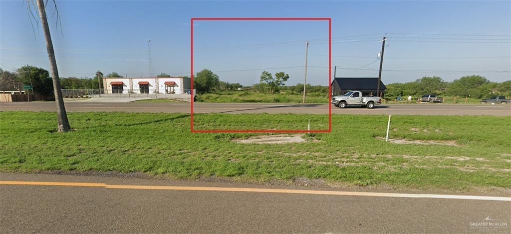 Photo 2 of 667 Expressway 83
