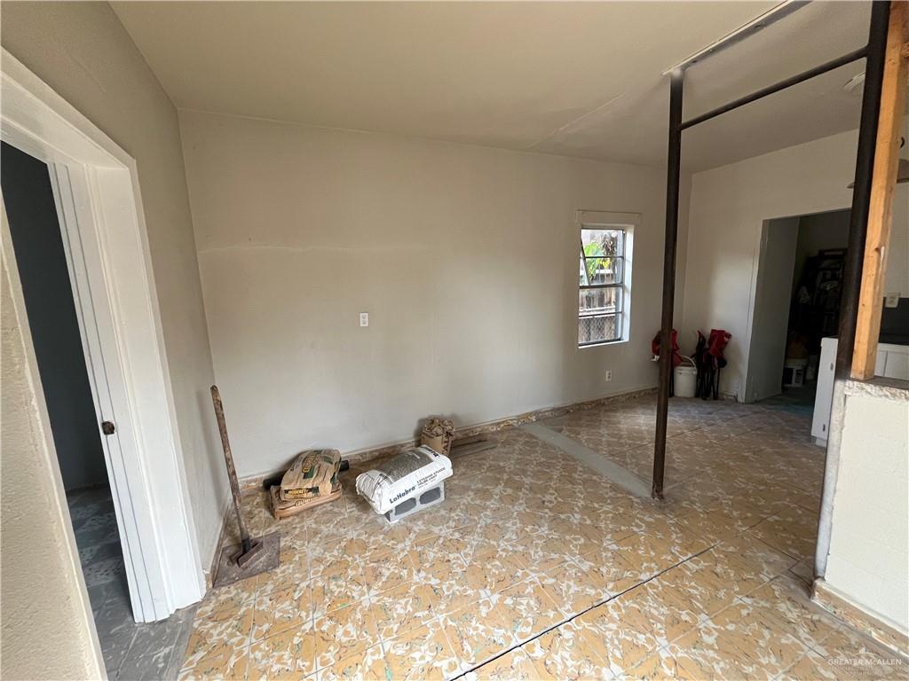 Photo 3 of 212 1st Street