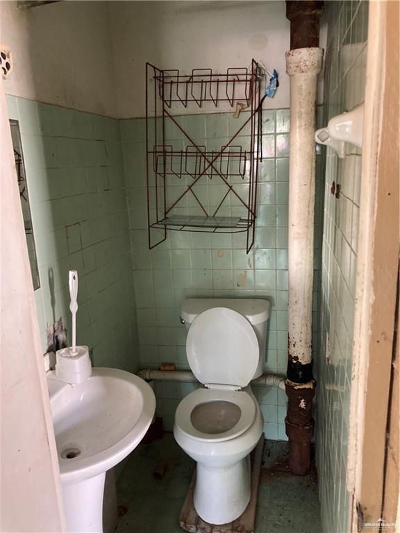 Photo 7 of 212 1st Street