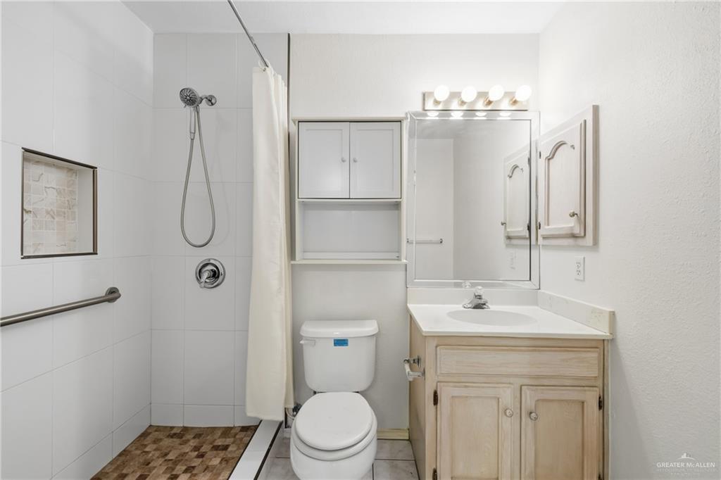Photo 9 of 2715 Slaughter Drive