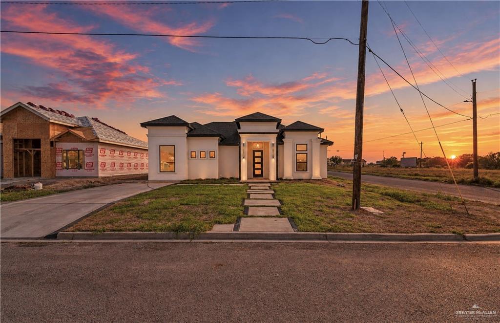 Single Family home at 100 Los Altos Street, Roma, Texas