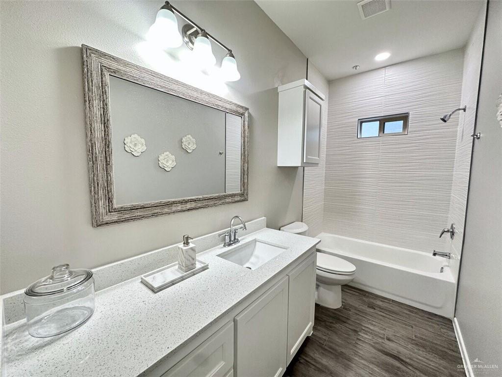 Photo 8 of 3302 Wolf Creek Avenue #2