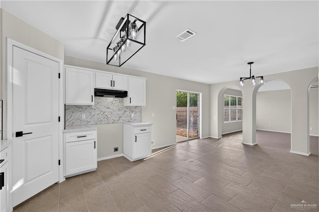 Photo 8 of 4721 Sandpiper Avenue