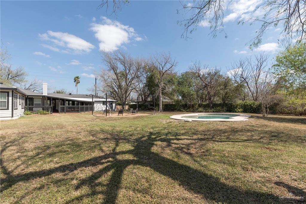 Photo 36 of 1709 Tamarack Avenue