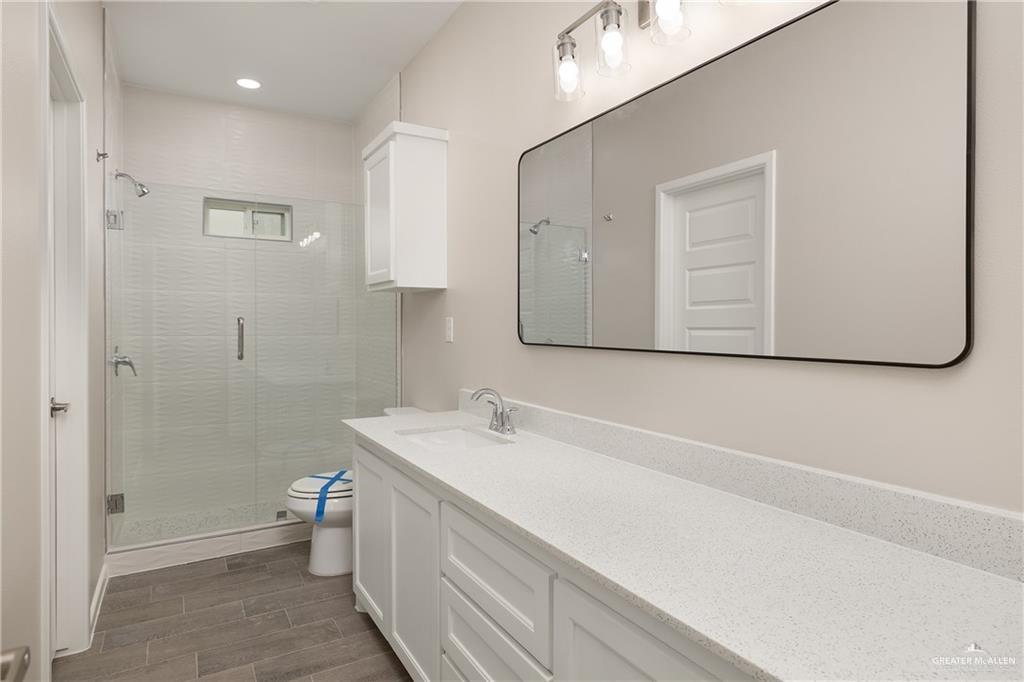 Photo 31 of 2708 Harrison Avenue #3