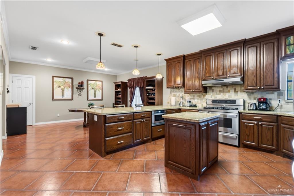 Photo 26 of 1508 Thornwood Drive