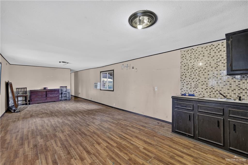 Photo 4 of 8107 Jade Drive