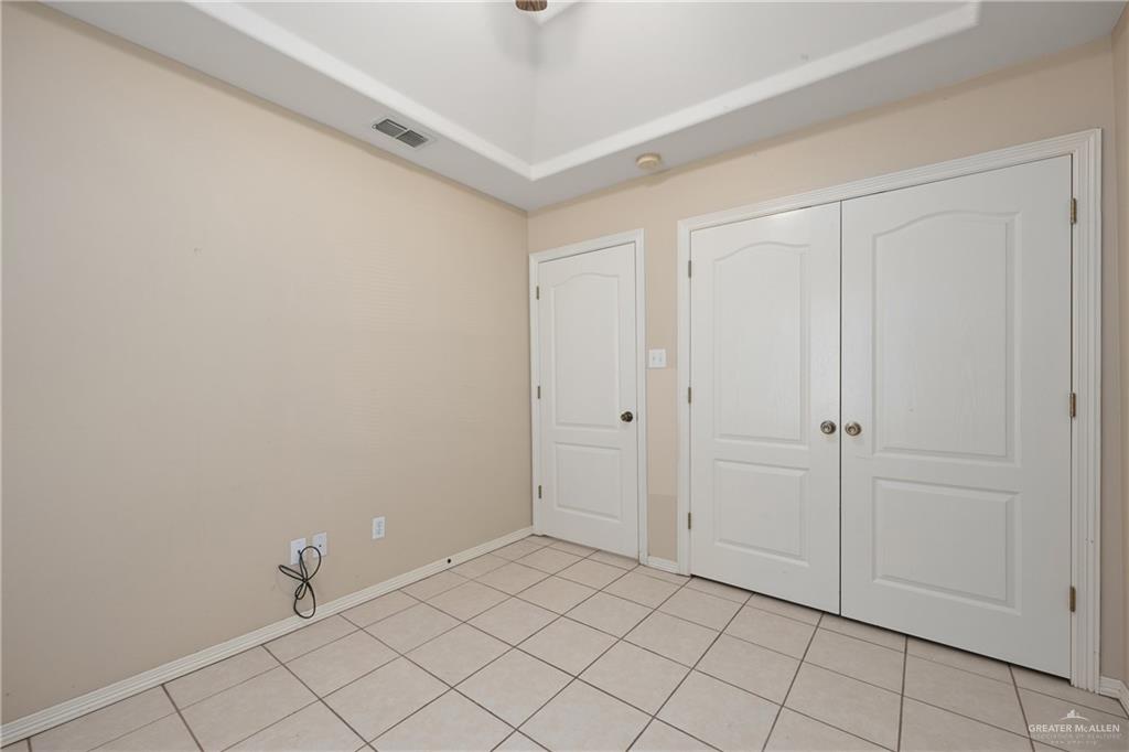 Photo 11 of 129 Delma Street #A