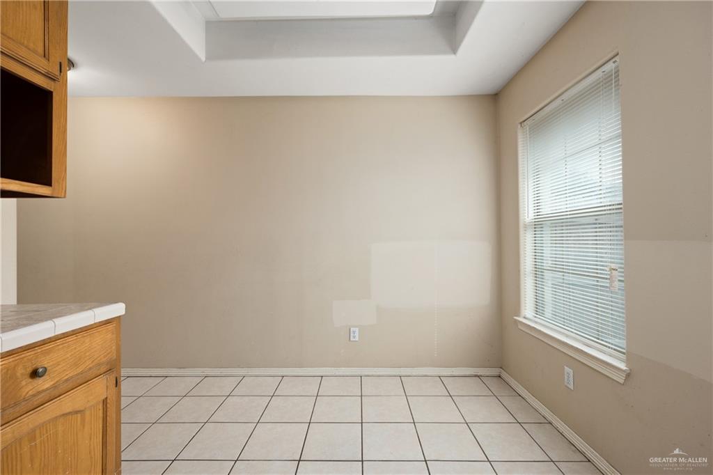 Photo 6 of 129 Delma Street #A