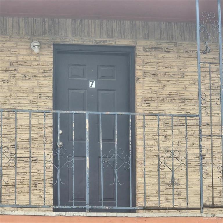 Photo 1 of 303 Palm Drive, Pharr