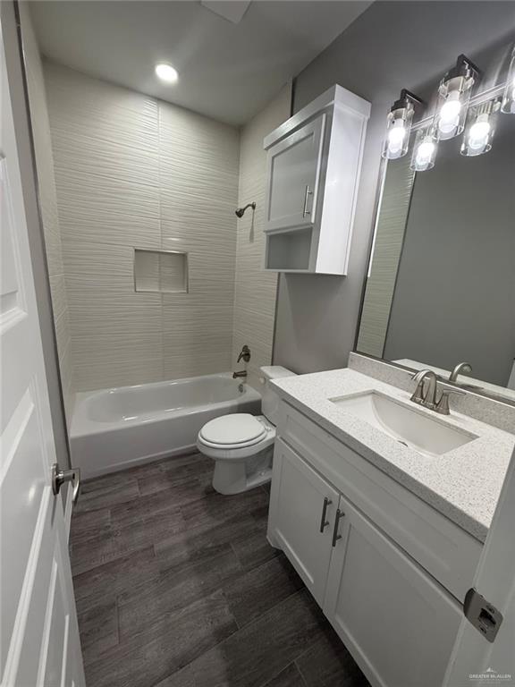 Photo 10 of 2309 Viviana Street
