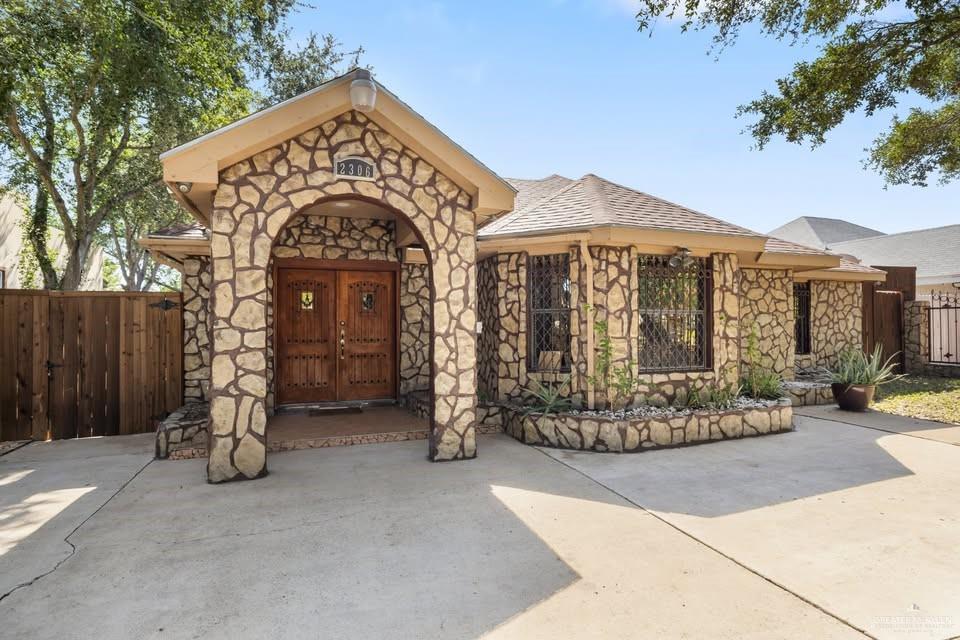 Photo 1 of 2306 Flores Drive, Mission