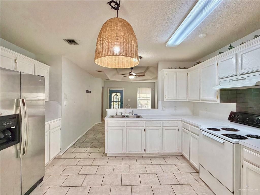 Photo 9 of 3504 Amaretto Drive