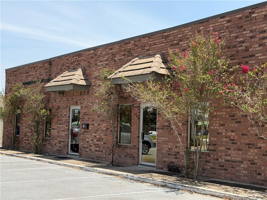Photo 1 of 701 Esperanza Avenue #B, McAllen