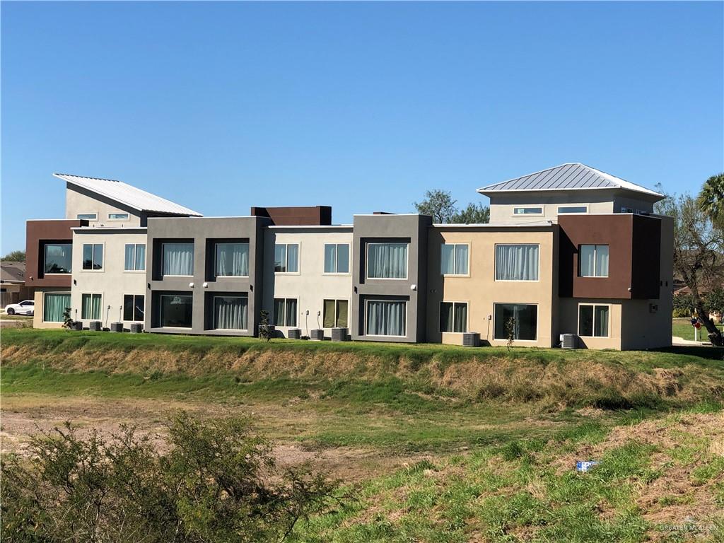 Photo 1 of 305 Palm Shores Boulevard #102B, La Joya