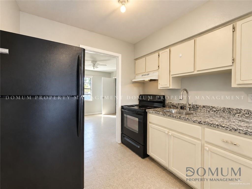 Photo 4 of 102 Holland Avenue #F