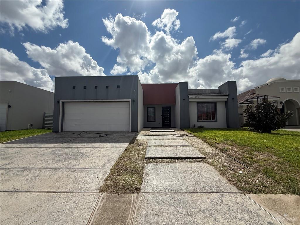 Photo 1 of 1316 Balboa Avenue, McAllen