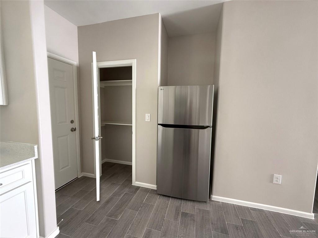 Photo 5 of 2608 Harrison Avenue