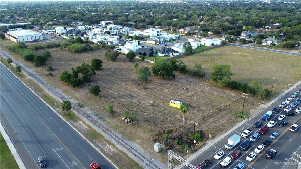 Photo 8 of 1001 Shary Road