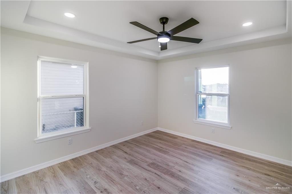 Photo 6 of 3304 Dichoso Avenue