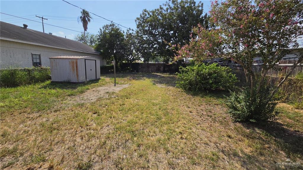 Photo 14 of 205 Doherty Avenue