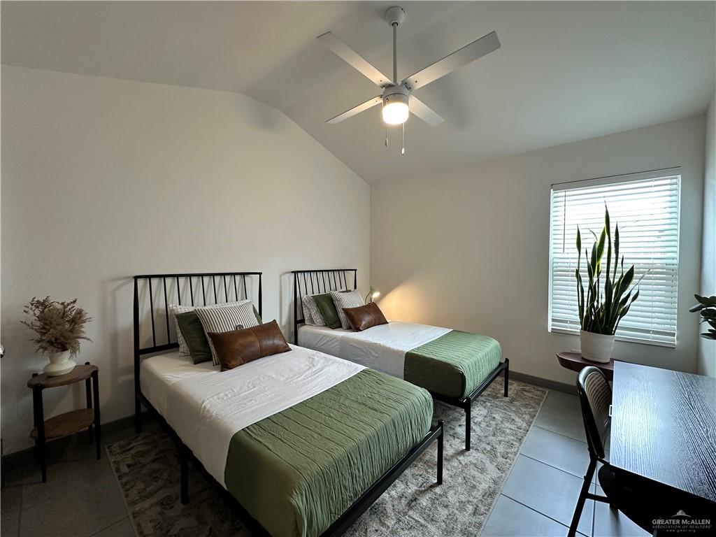Photo 13 of 1308 Iris Avenue #3