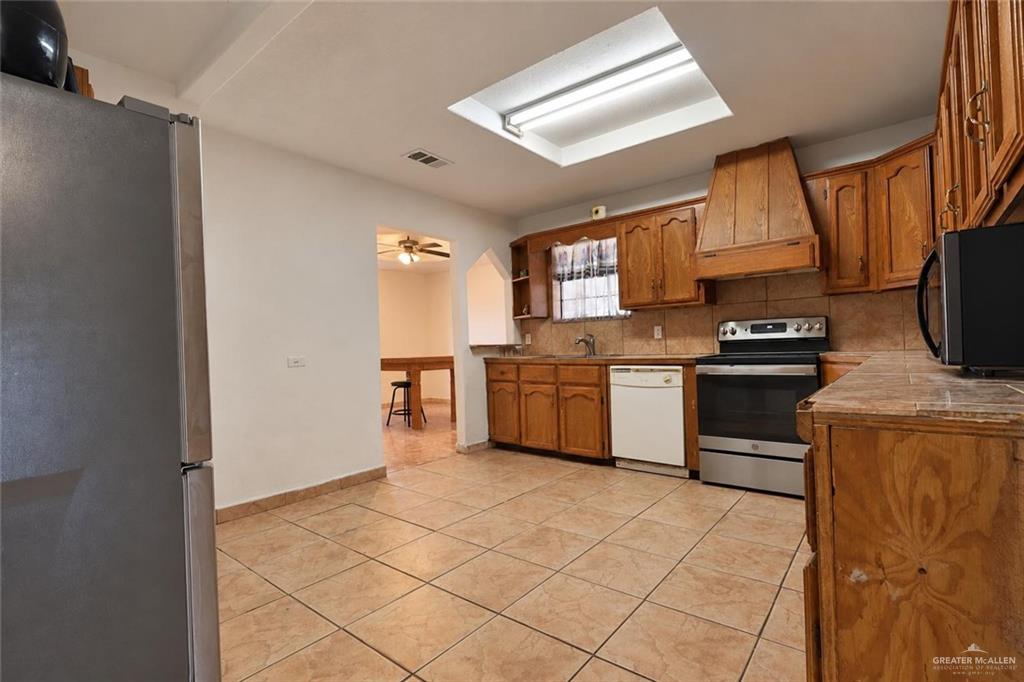 Photo 9 of 431 13th Street