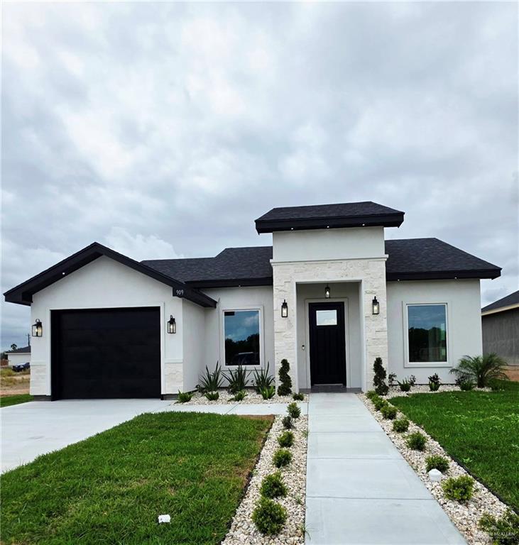 Photo 1 of 909 41st Street, San Juan