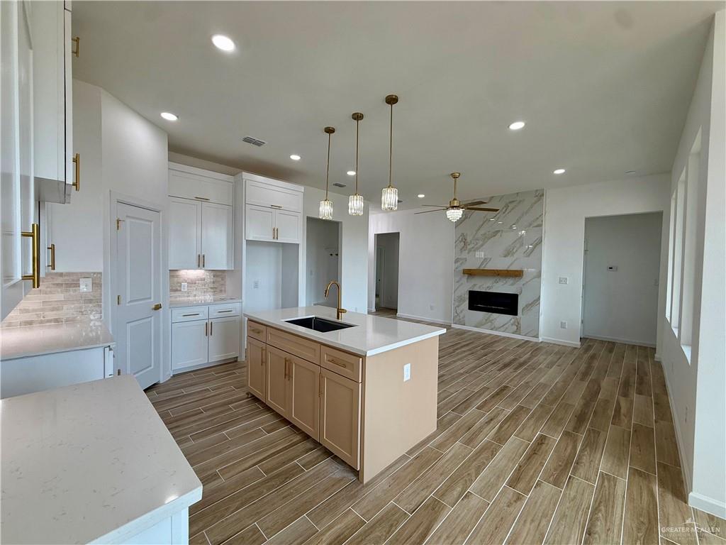 Photo 6 of 5809 Luz Del Sol Street