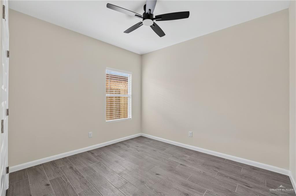 Photo 8 of 1304 Rosewood Lane