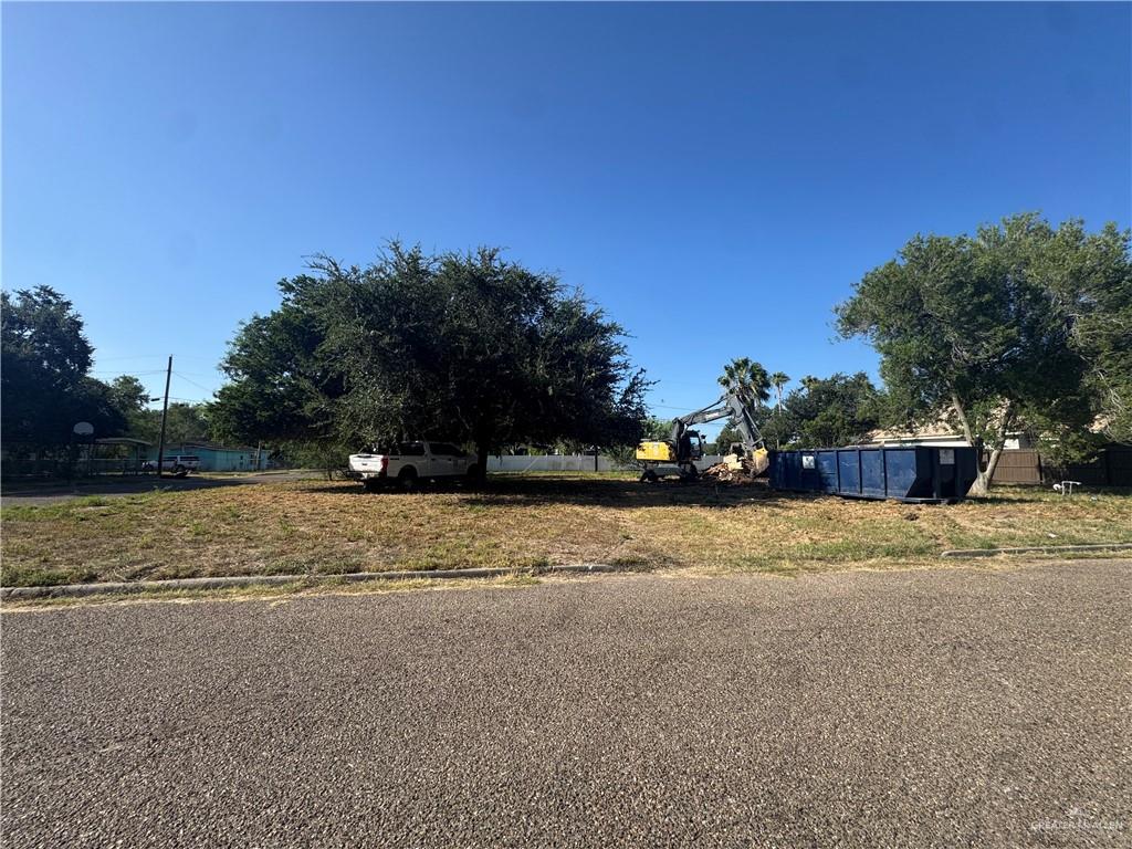Photo 1 of 220 Sgt Rosas Street, Weslaco