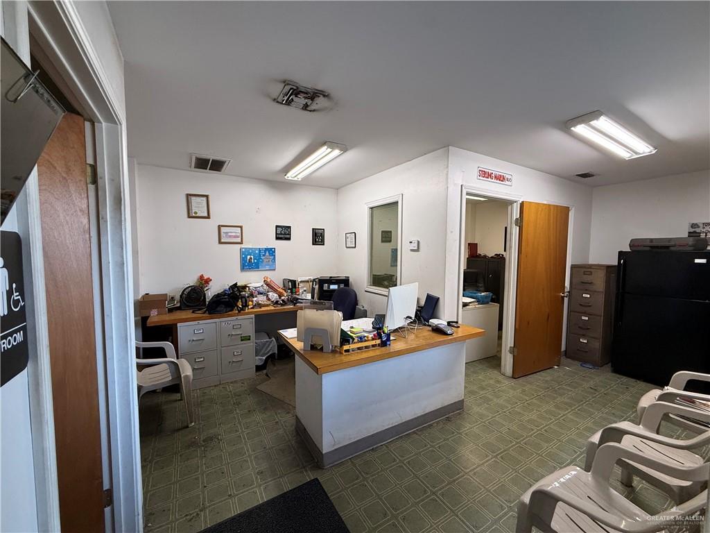 Photo 2 of 1501 77 Sunshine Strip