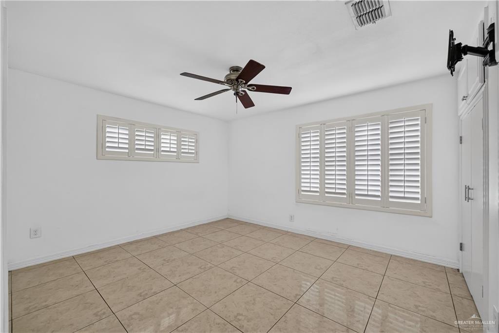 Photo 14 of 1608 Highland Avenue