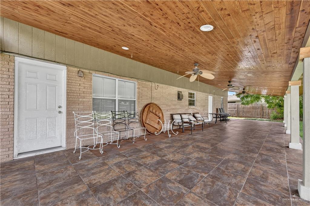 Photo 18 of 1608 Highland Avenue