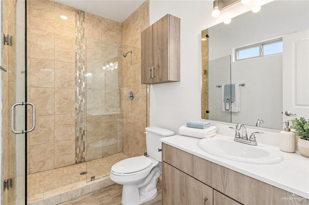 Photo 8 of 900 Redbud Avenue #16B6