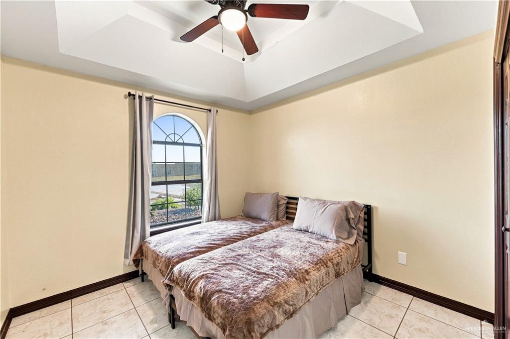 Photo 13 of 722 Apache Drive