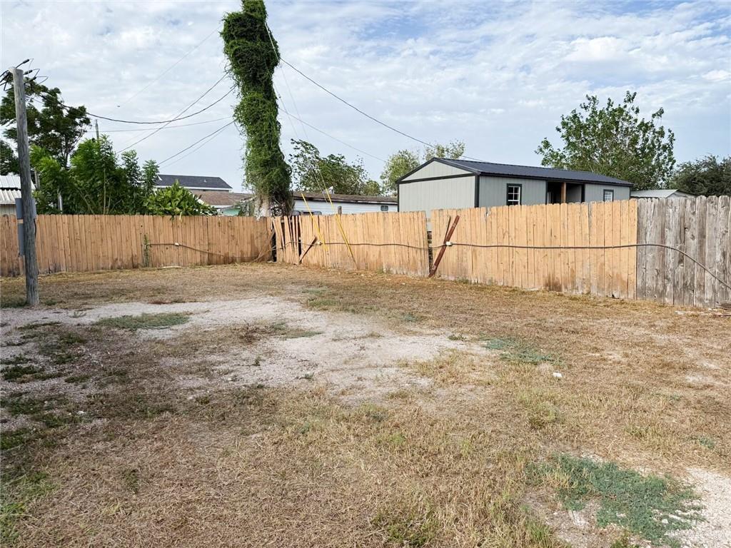 Photo 16 of 7914 Copa De Oro Street