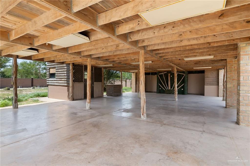 Photo 33 of 22111 Uresti Road