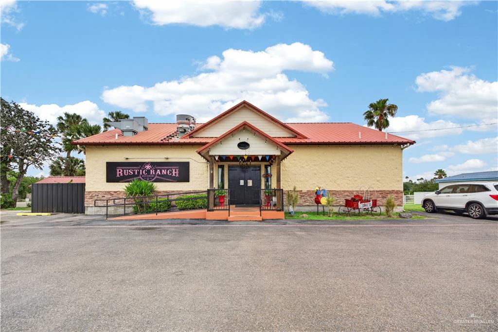 Photo 1 of 1015 International Boulevard, Weslaco