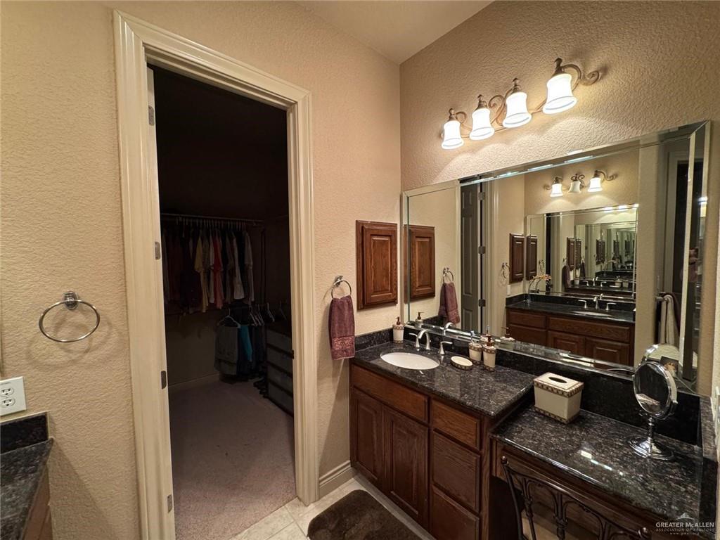 Photo 10 of 25346 Estancia Circle