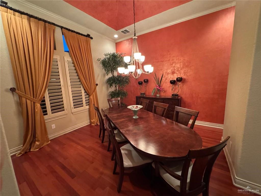 Photo 8 of 25346 Estancia Circle