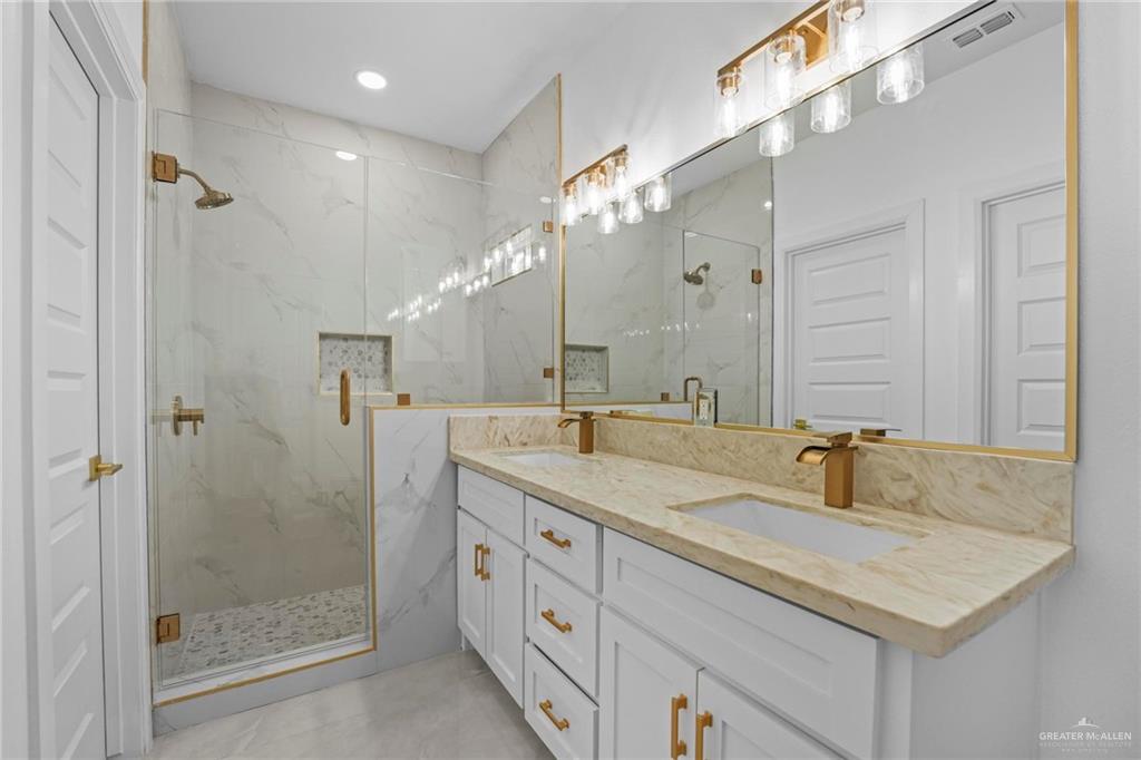 Photo 10 of 5801 Gira Del Sol Street