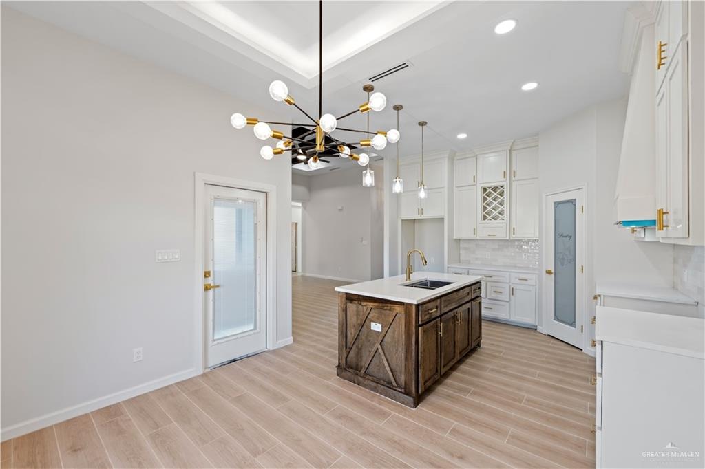 Photo 7 of 417 Freedom Way