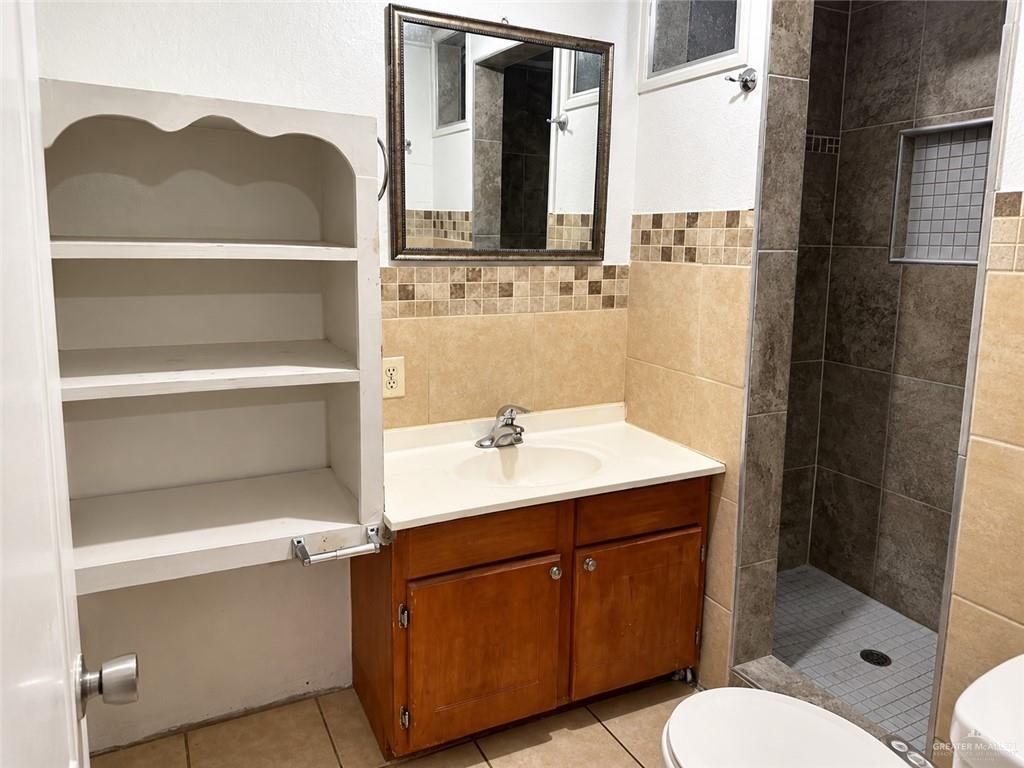 Photo 8 of 130 Texas Avenue #9